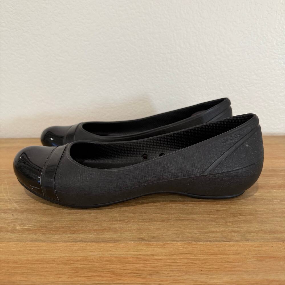 Crocs Gianna Alice Black Flexible Patent Cap Toe Rubber Ballet Flats Size 7 - Picture 5 of 11